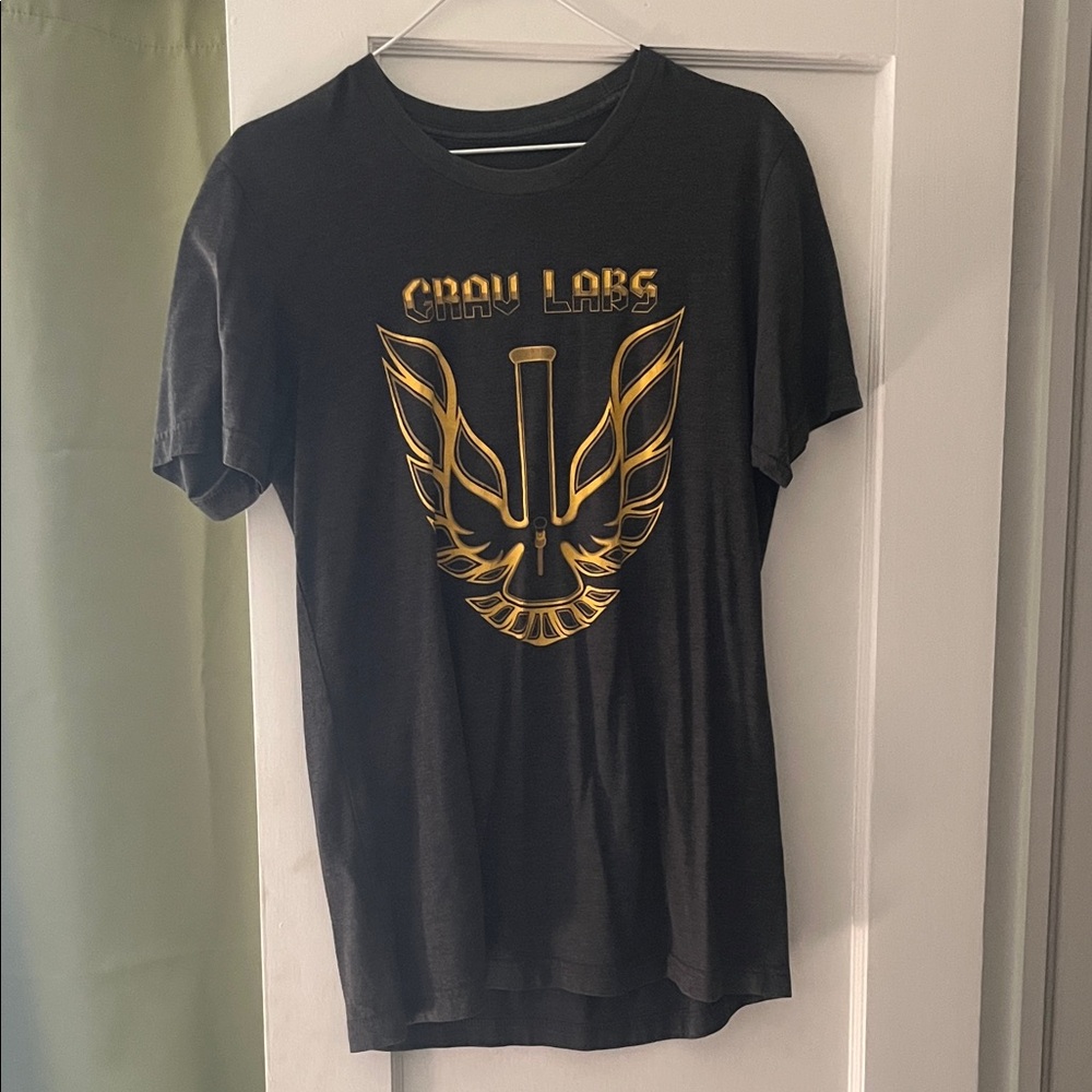 Grav labs Gray Graphic T-Shirt with Gold Design